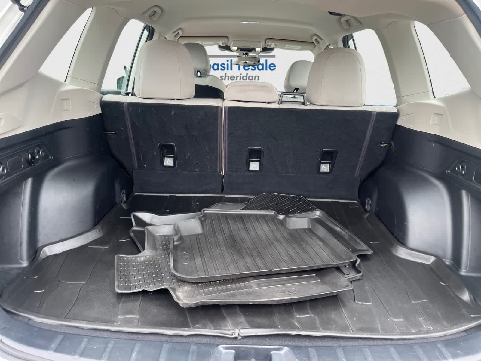 Used 2024 Crystal White Pearl Subaru  image 20