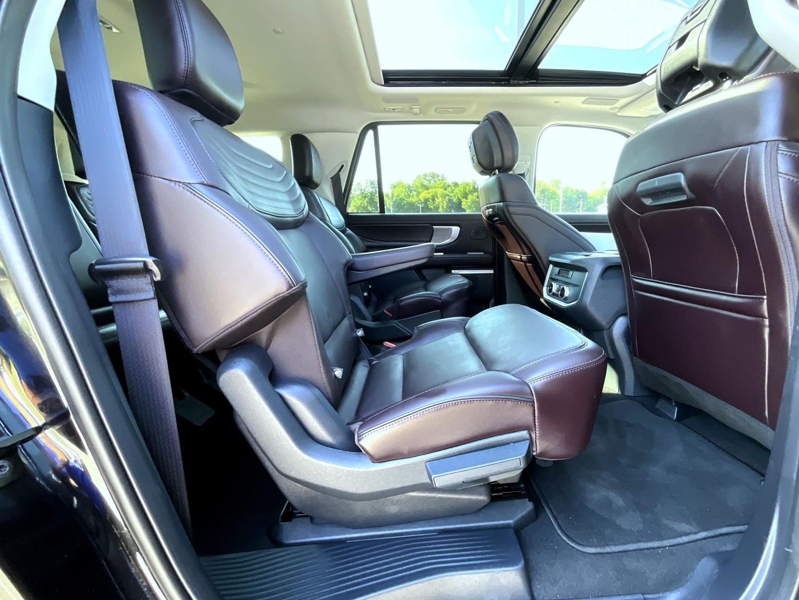 2026 Ford Expedition MAX Platinum - Photo 23