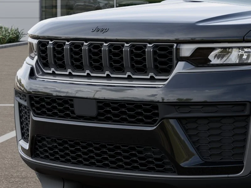 New 2027 High-Gloss Black Paint Jeep Altitude image 38