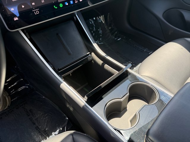 Used 2018 Deep Blue Metallic Tesla Long Range image 13