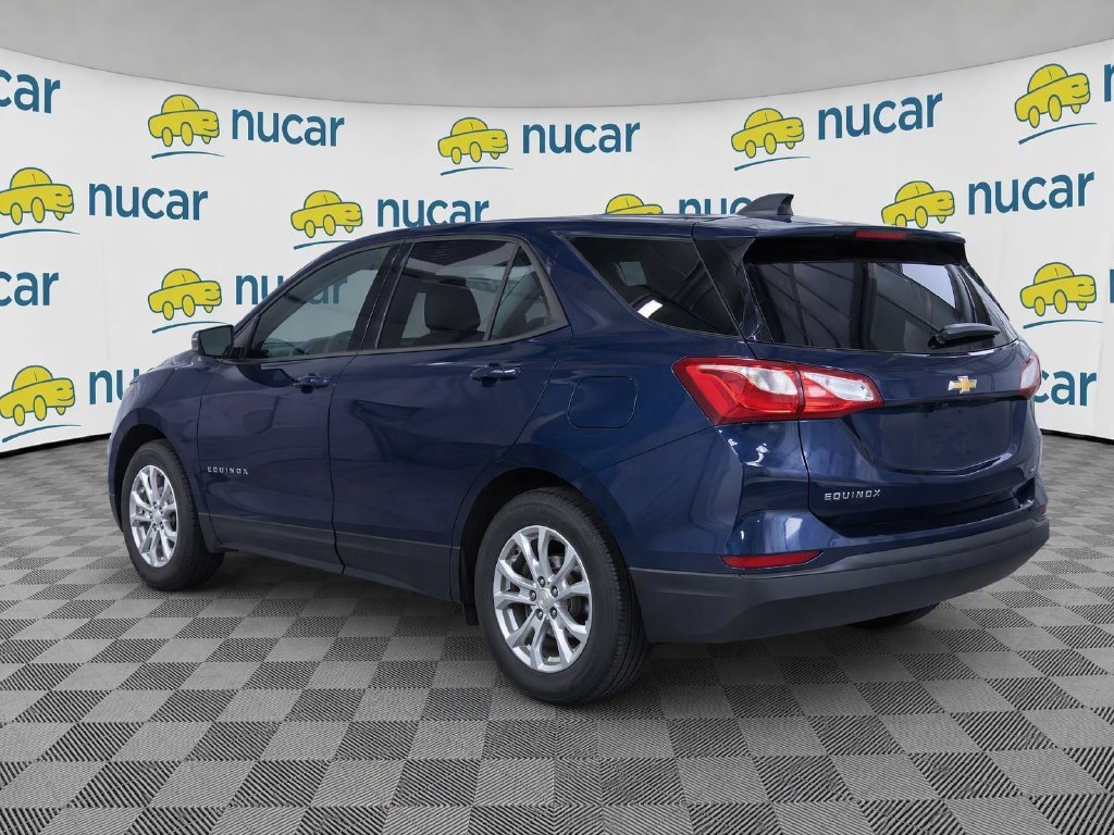 Used 2019 Blue Chevrolet LS image 3