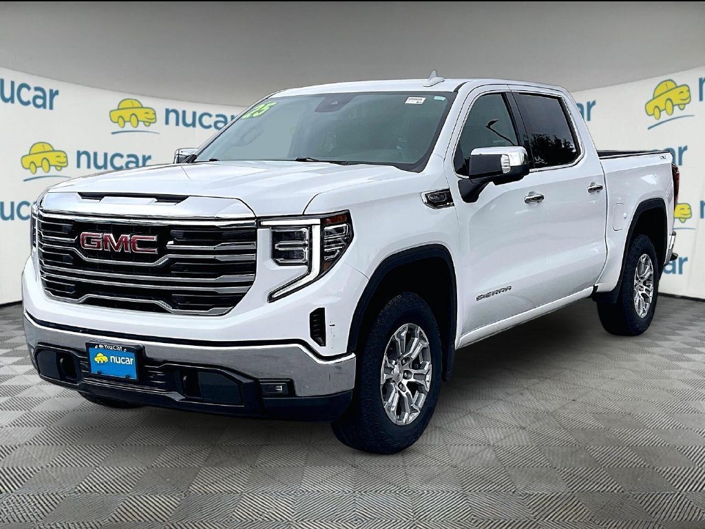 Used 2025 Summit White GMC SLT image 3