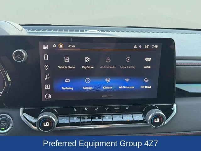 Used 2024 Red Chevrolet Z71 image 10