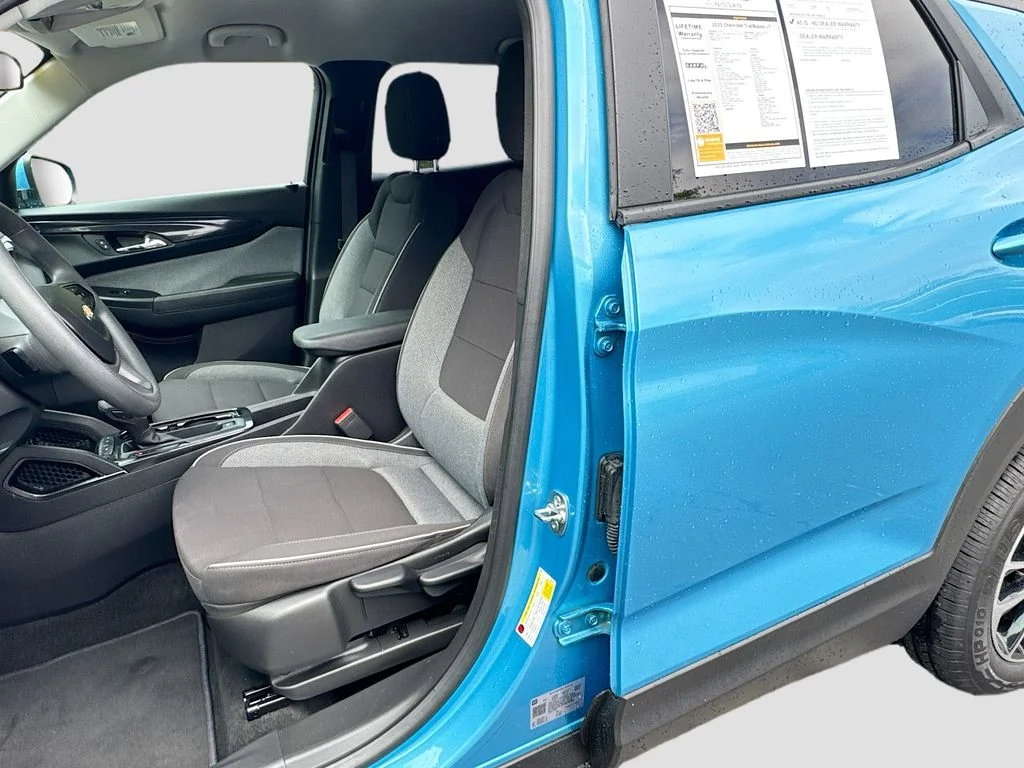 Used 2025 Marina Blue Chevrolet LT image 22