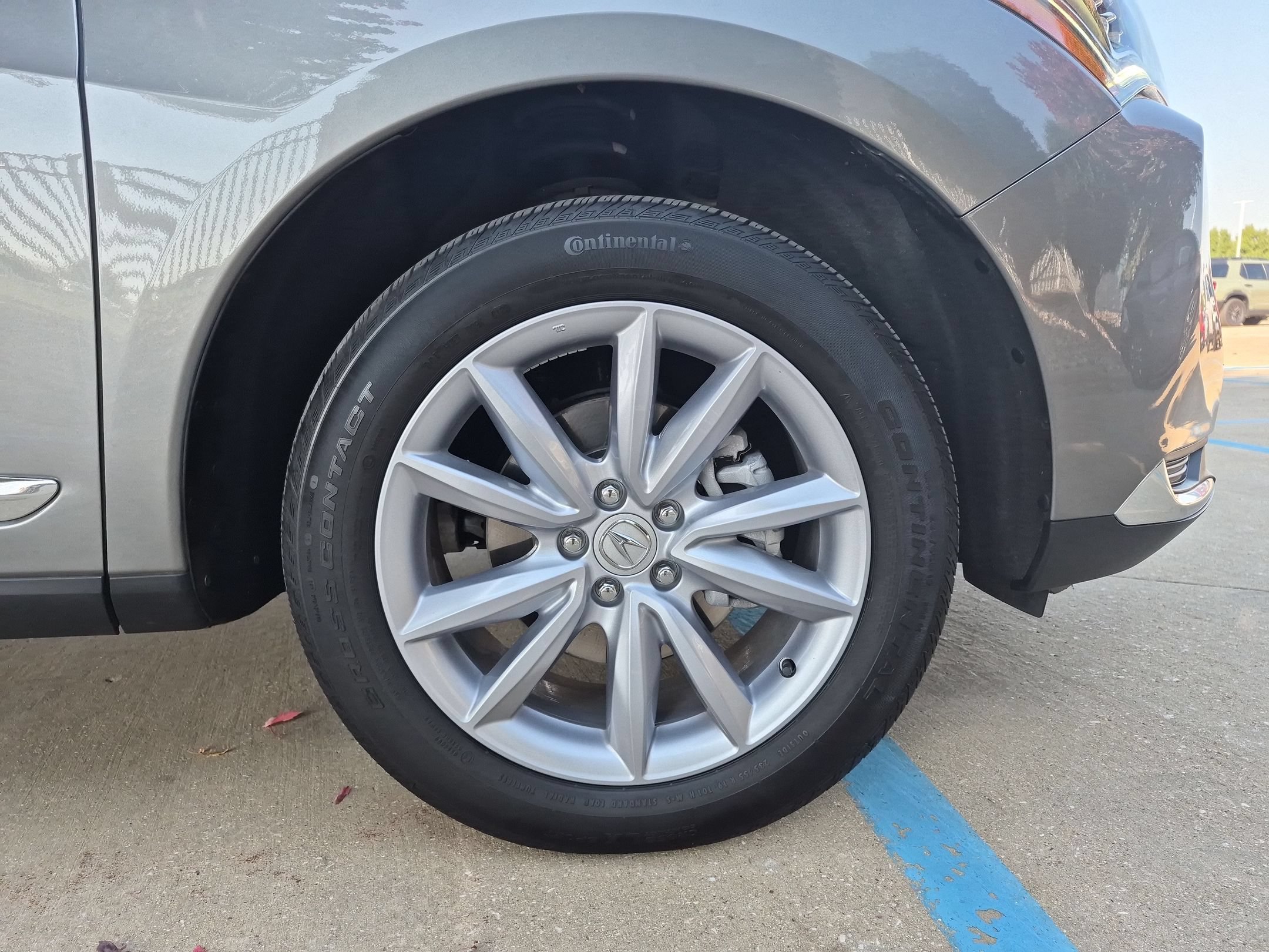 Used 2023 Liquid Carbon Metallic Acura Base SH-AWD image 34