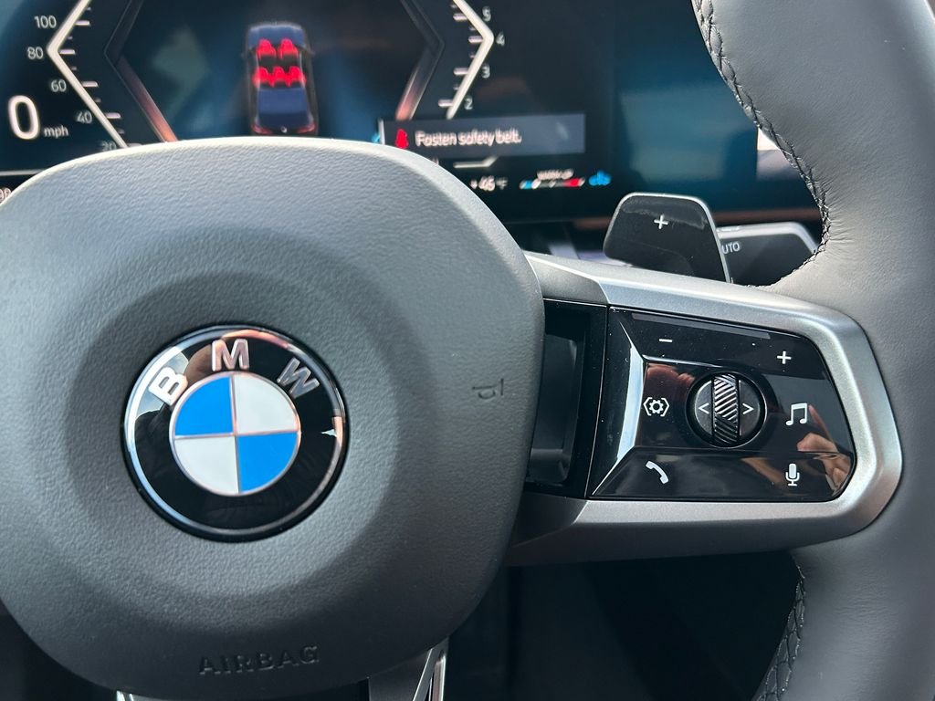 New 2026 Black Sapphire Metallic BMW 530i image 20