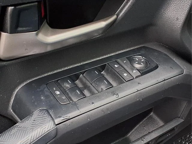 Certified Used 2024 BLACK Toyota  image 19