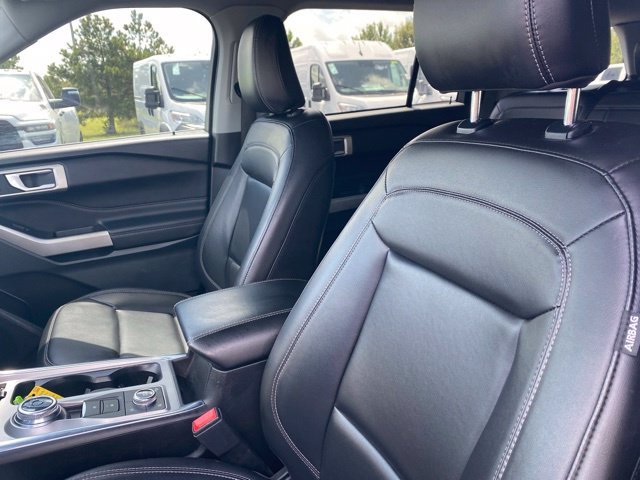 Used 2023 Carbonized Gray Metallic Ford XLT image 14
