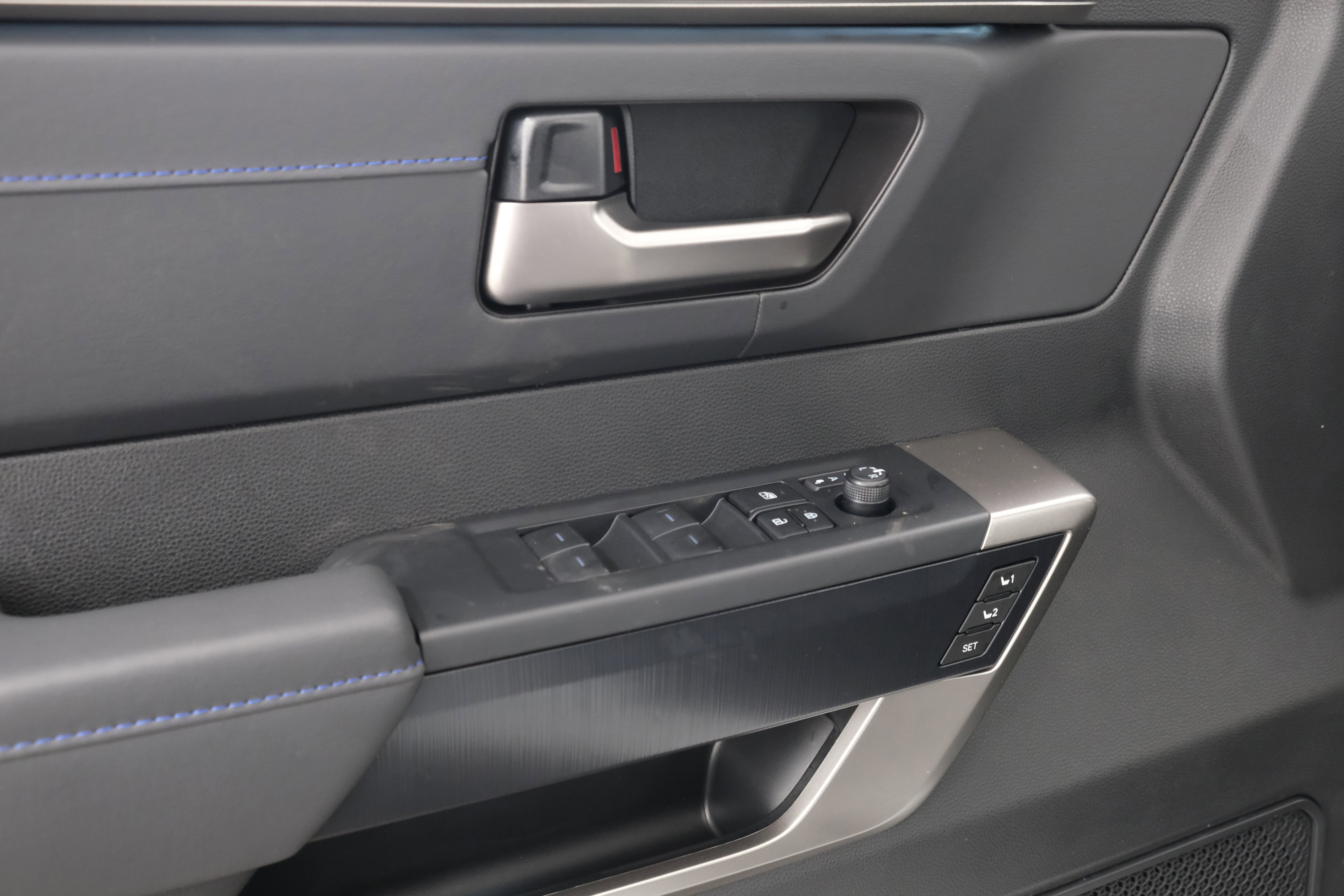2026 Toyota Tundra Platinum - Photo 27