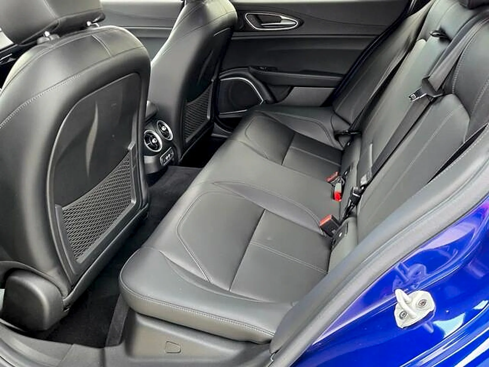Used 2022 Anodized Blue Metallic Alfa Romeo Sprint RWD image 11