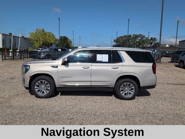 Used 2023 Pearl Beige Metallic GMC Denali image 3