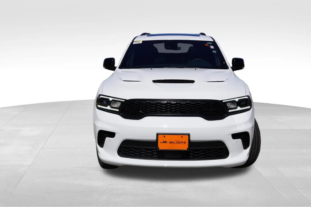 New 2027 White Knuckle Clear-Coat Exterior Paint Dodge GT Premium image 8