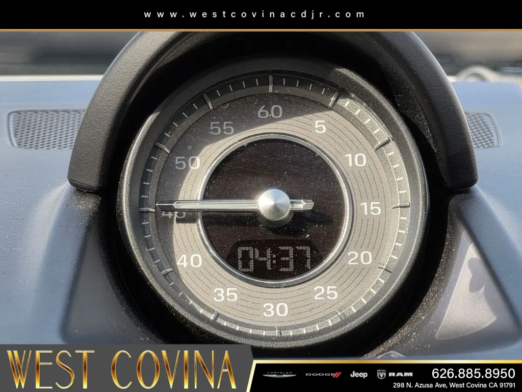 Used 2022  Porsche Turbo S image 32