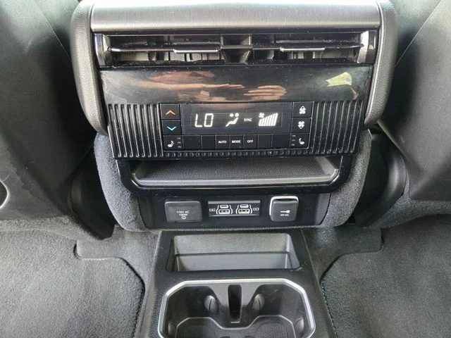 Used 2025 White Jeep Series II image 15