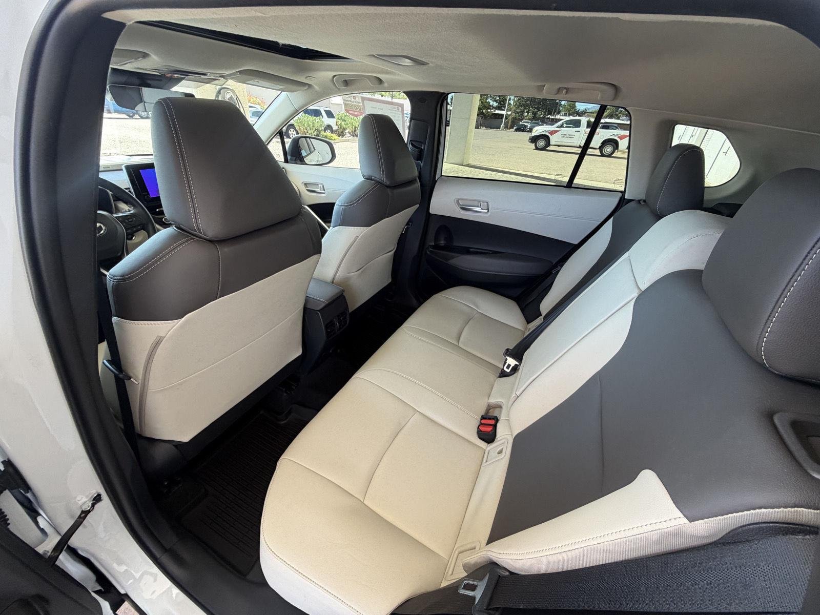 Certified Used 2023 Wind Chill Pearl Toyota XLE image 20