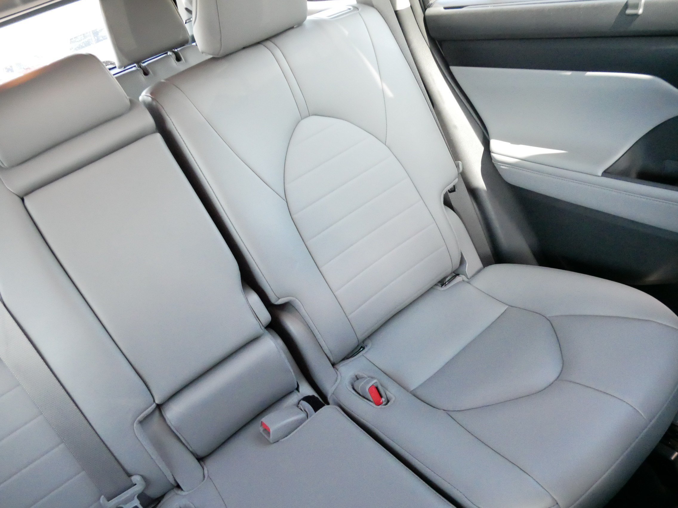 Certified Used 2025 CELESTIAL SILVER Toyota XLE image 14