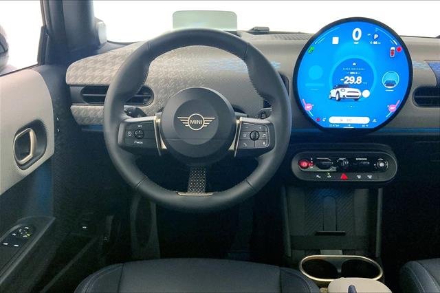 2025 Mini Cooper S Hardtop 2 Door Iconic photo 4