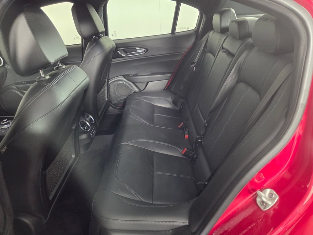 Used 2024 Alfa Rosso Alfa Romeo Sprint image 22