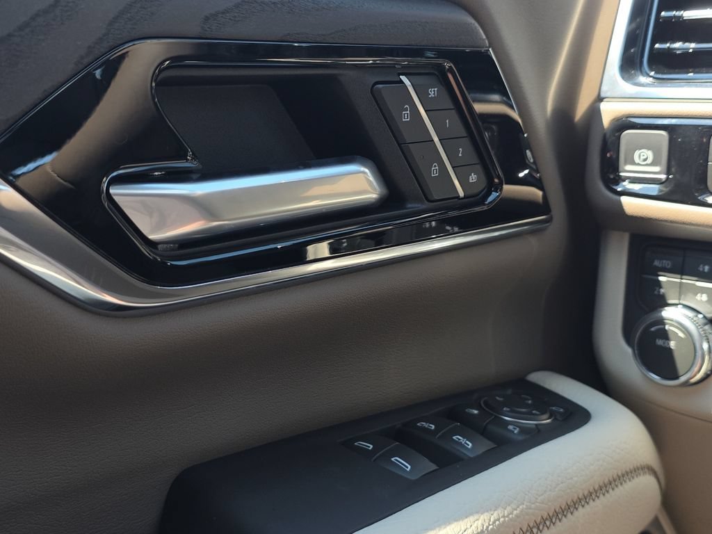 New 2026 Glacier White Tricoat GMC Denali image 11