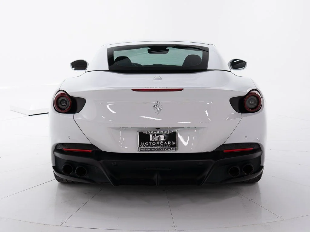 Used 2022 Extracampionario Bianco Cervino Ferrari  image 12