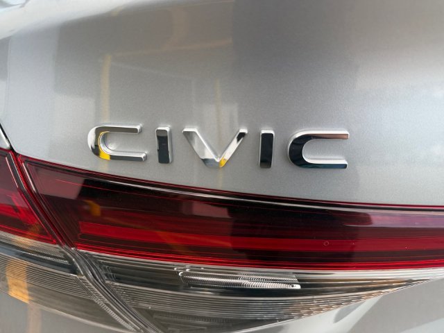 Used 2025 Silver Honda Sport image 40