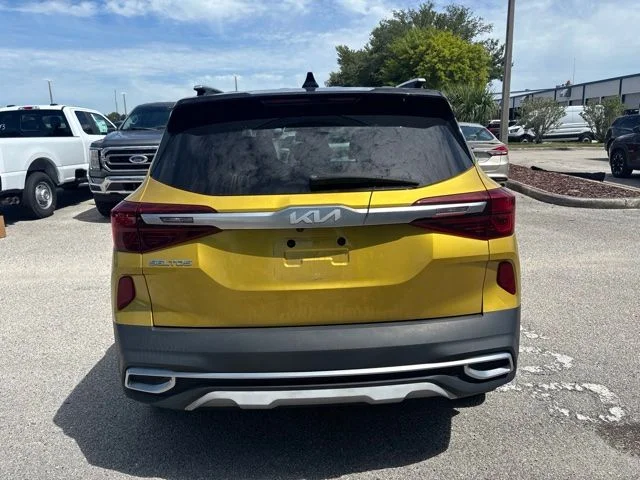 Used 2023 Yellow Kia S image 6