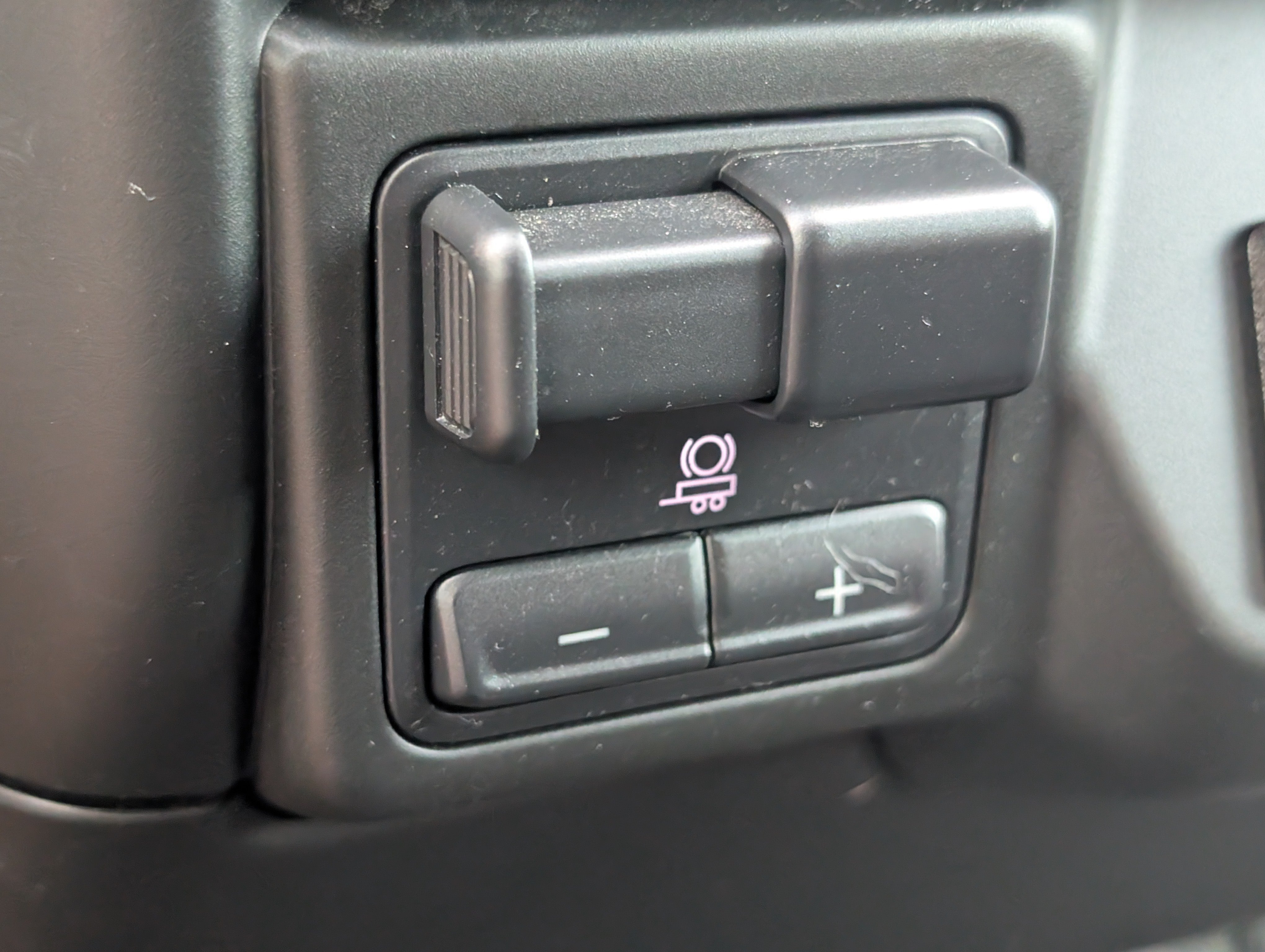 Used 2024 Summit White Chevrolet Custom image 23