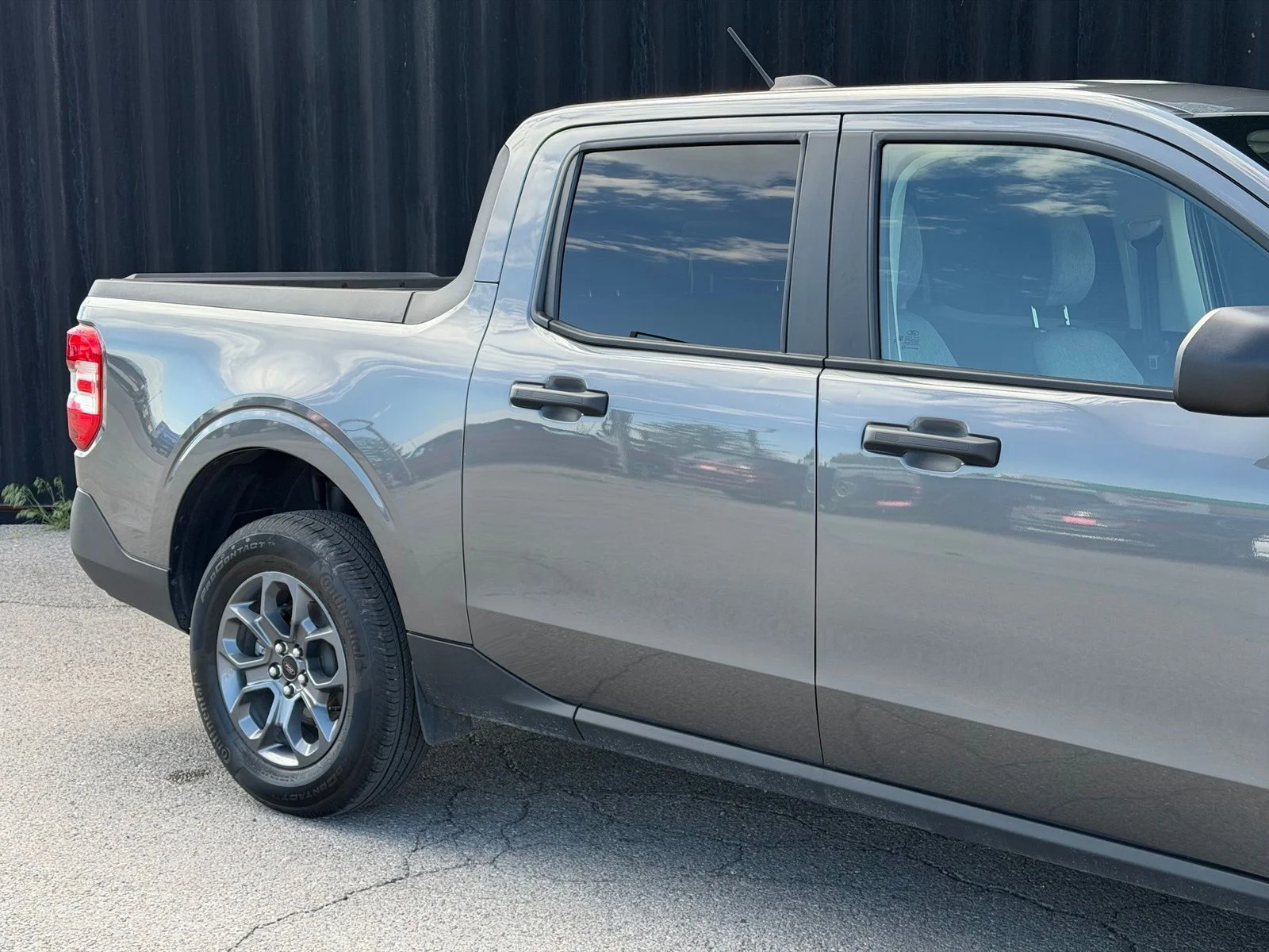 Used 2025 Gray Ford XLT image 5