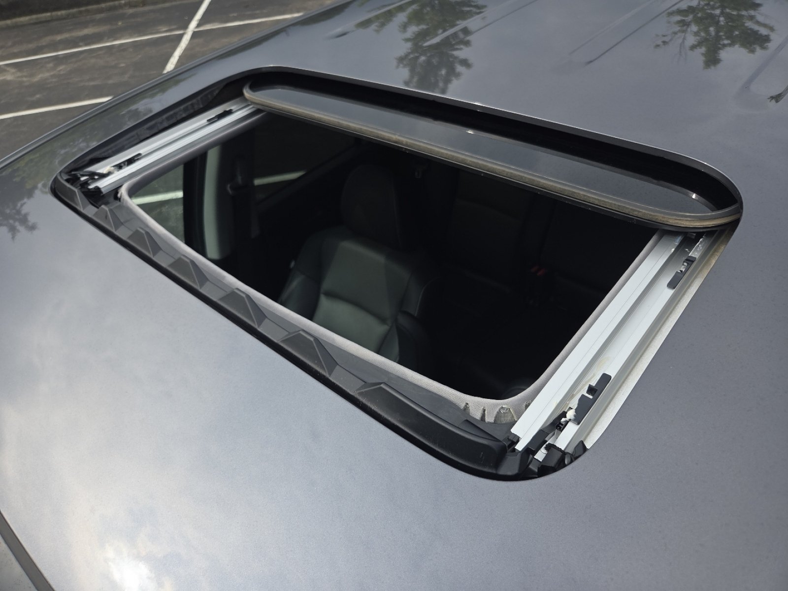 Certified Used 2023 Modern Steel Metallic Honda RTL image 4