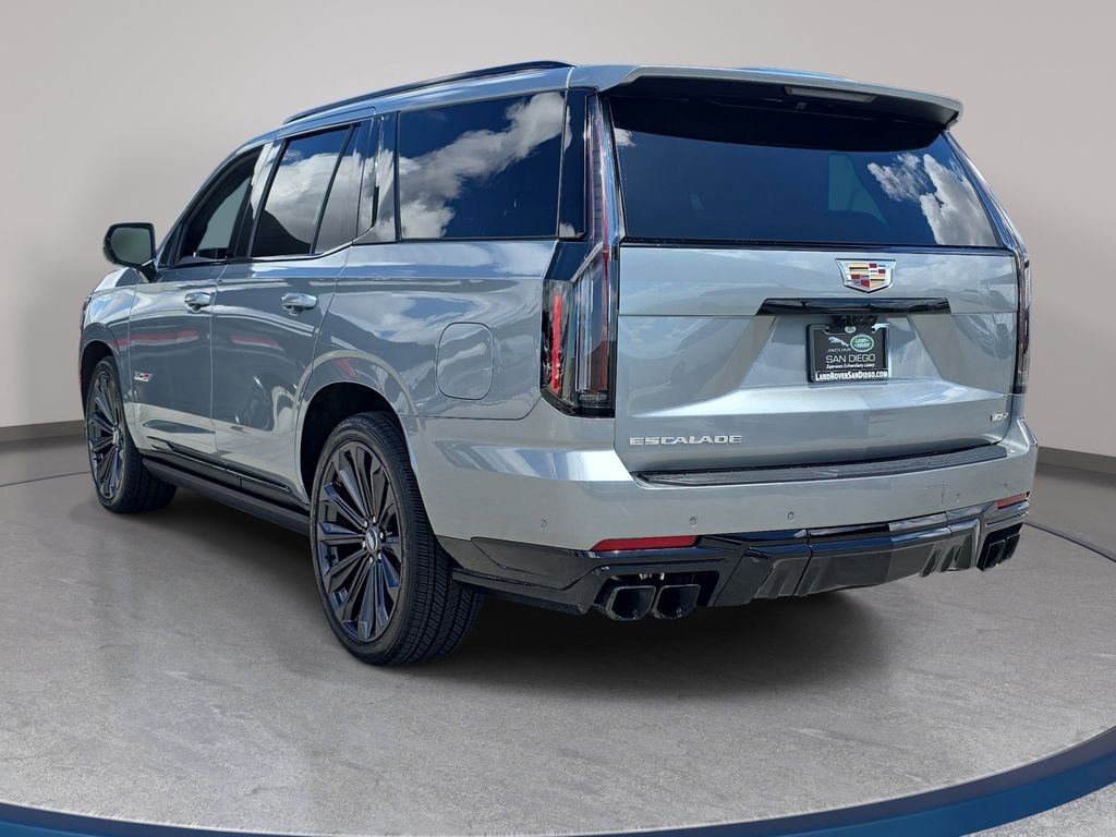 Used 2025 Silver Cadillac V-Series image 8