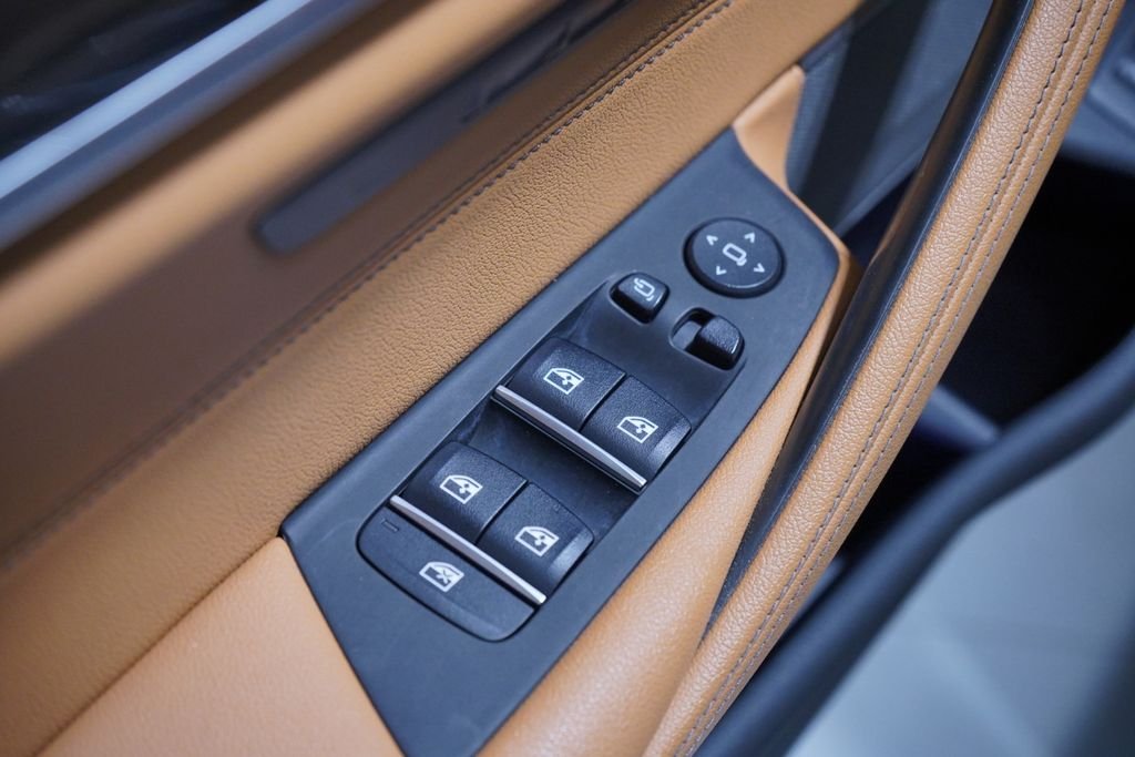 Used 2022 Bluestone Metallic BMW 530i image 20