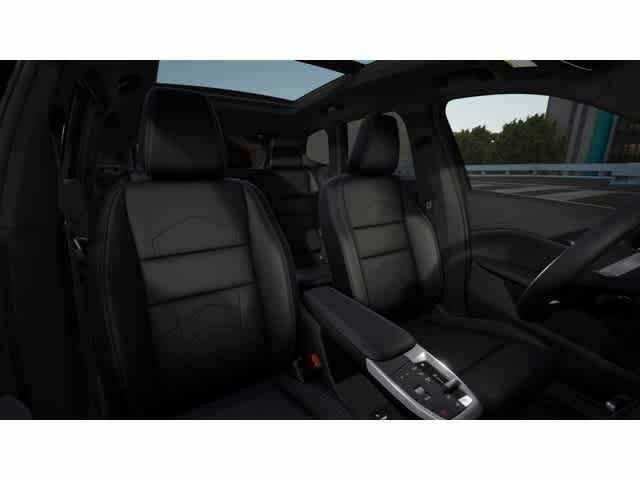 Used 2026 Alpine White BMW xDrive28i image 11