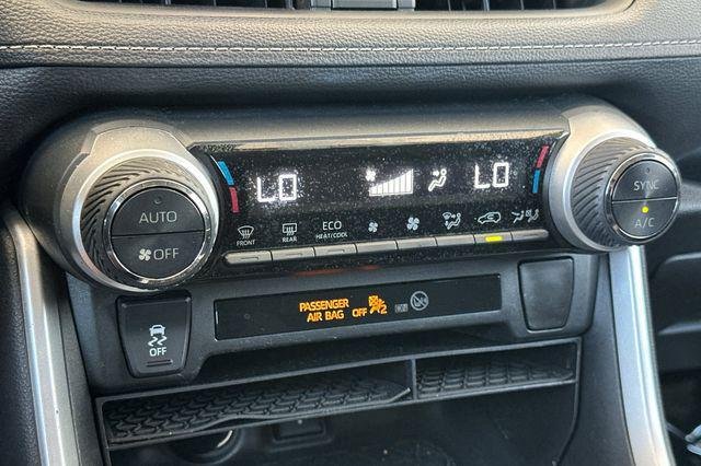 Certified Used 2021 ICE CAP Toyota  image 20