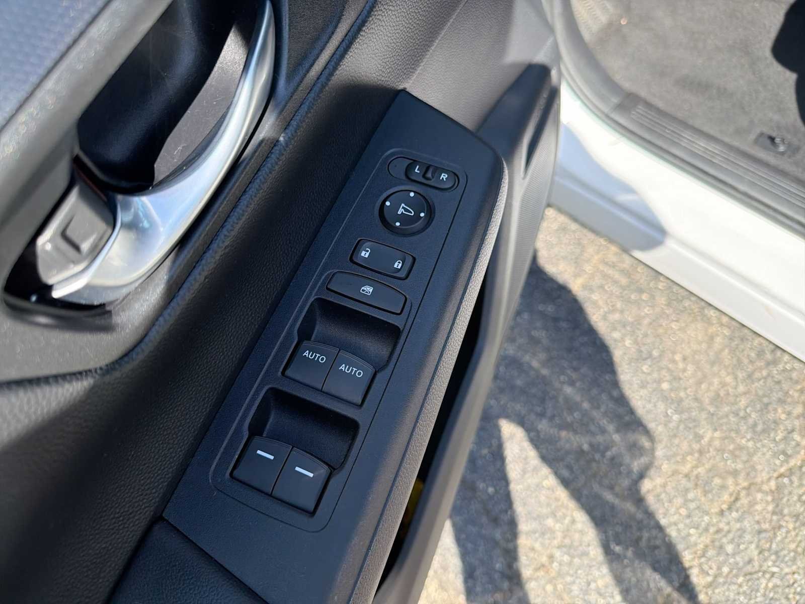 2024 Honda CR-V Sport - Photo 22