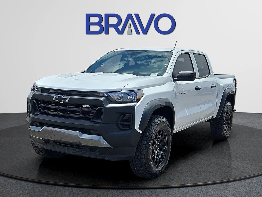 Used 2024 Summit White Chevrolet Trail Boss image 1
