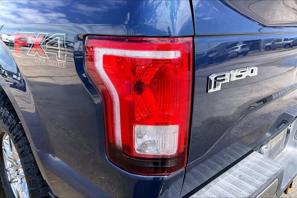 Used 2016 Blue Ford XLT image 20