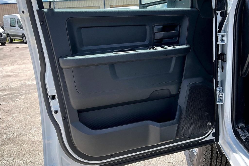 New 2024 Ram 2500 Tradesman 4D Crew Cab