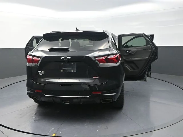 Used 2021 Black Chevrolet RS image 35