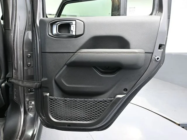 Certified Used 2025 Gray Jeep Sahara image 41