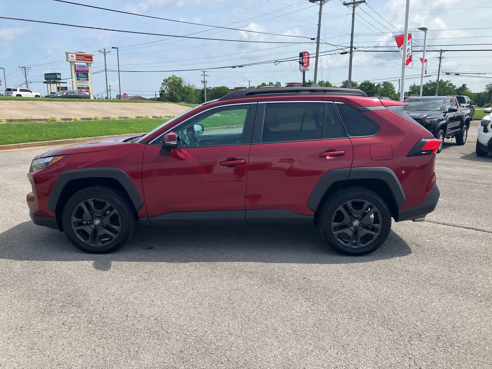 Used 2023 Ruby Flare Pearl Toyota Adventure image 4