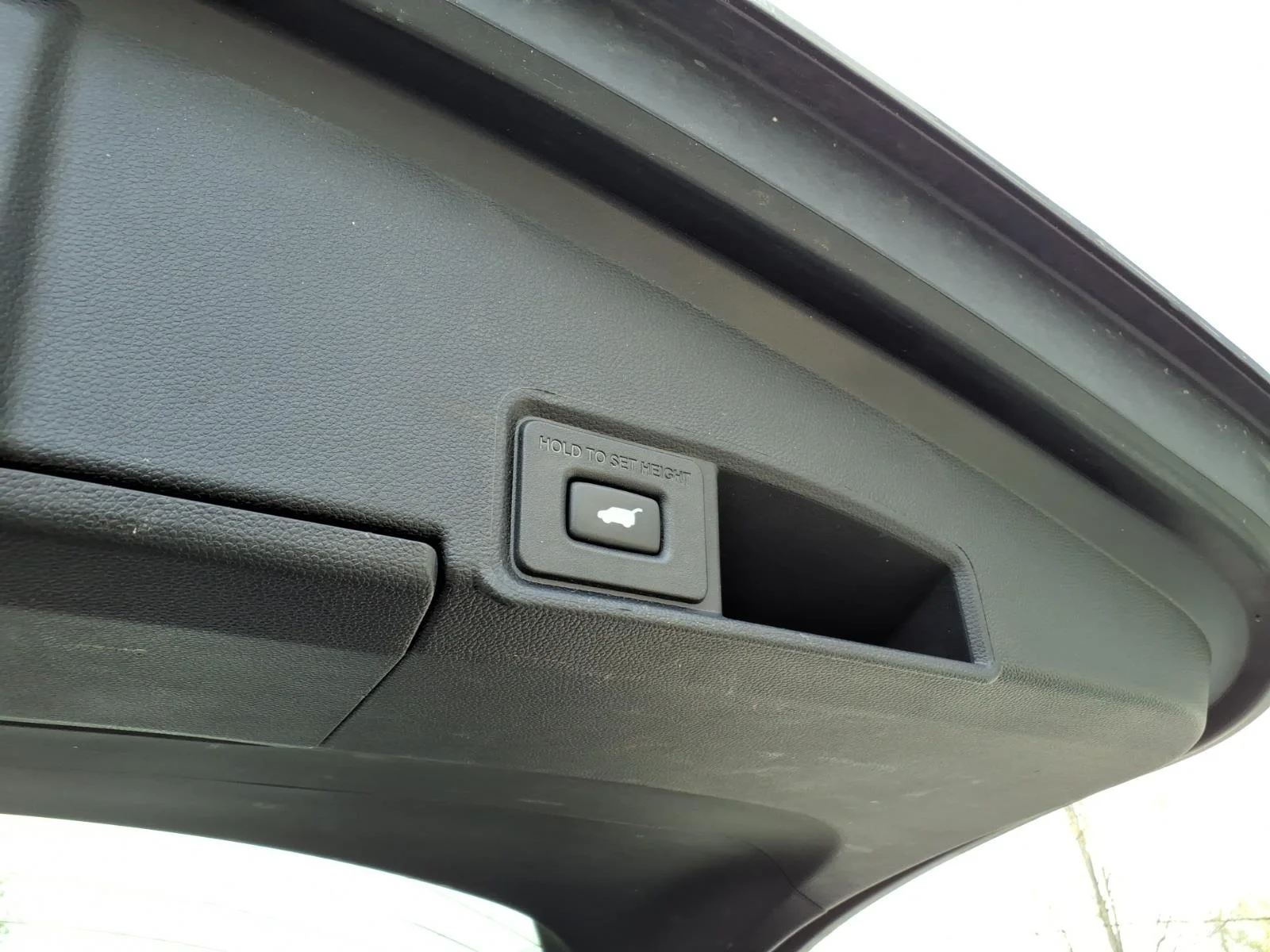 Used 2023 Liquid Carbon Metallic Acura SH-AWD TECH image 15