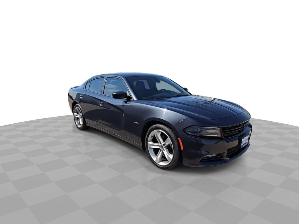 Used 2016 Dodge Charger R/T with VIN 2C3CDXCT4GH266194 for sale in West Allis, WI