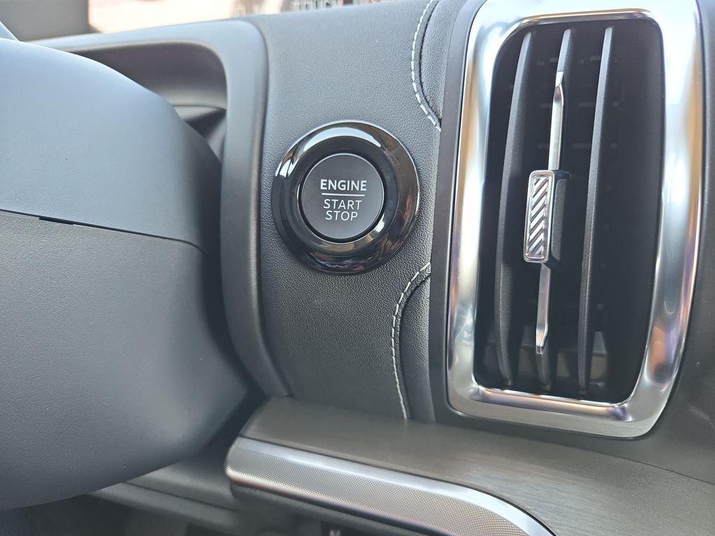 New 2027 Agate Black Metallic Ford Platinum image 13