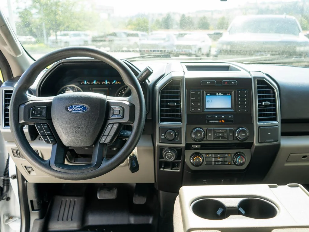 Used 2018 White Ford XLT image 13