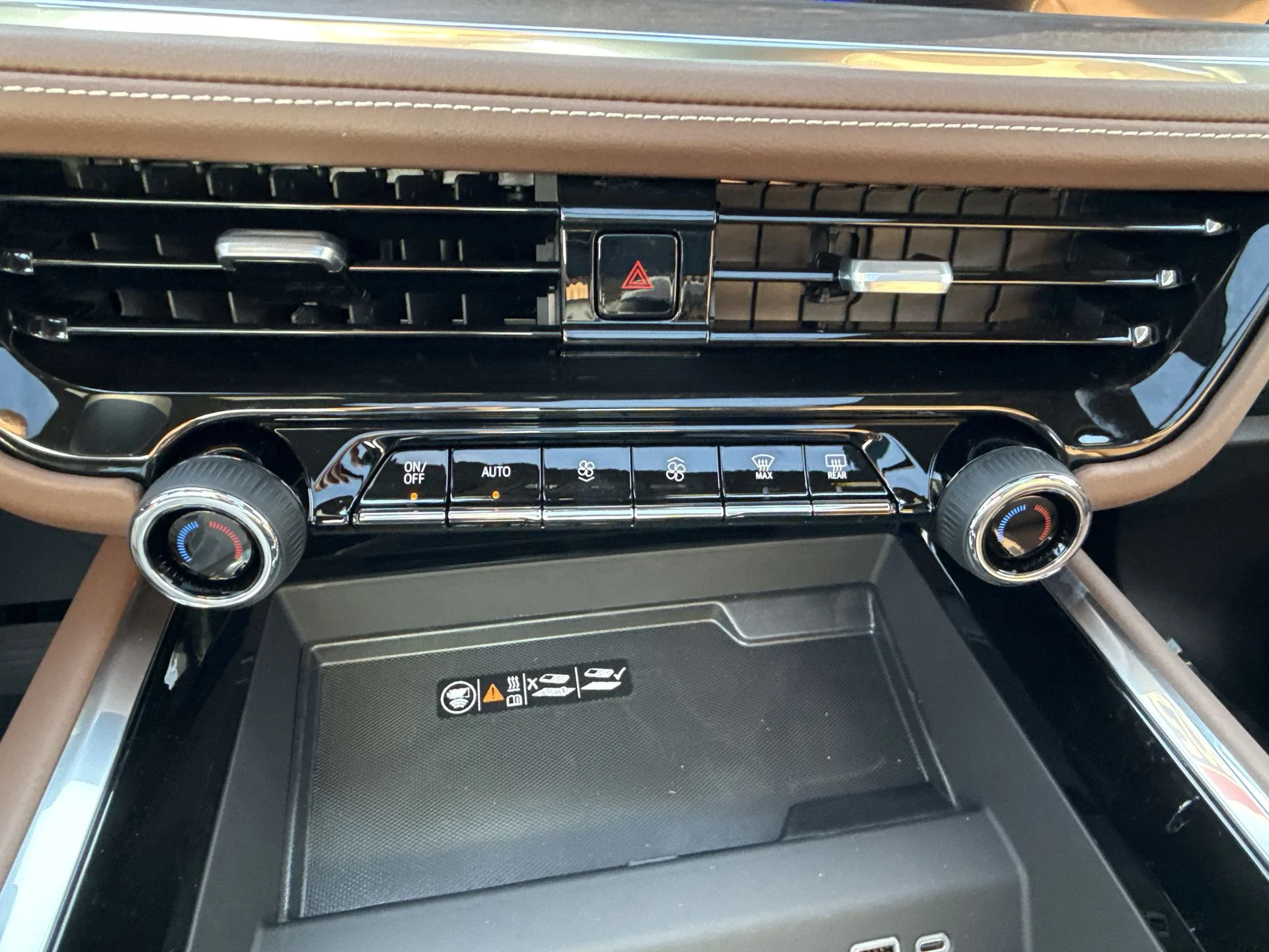 2025 Chevrolet Suburban High Country - Photo 49