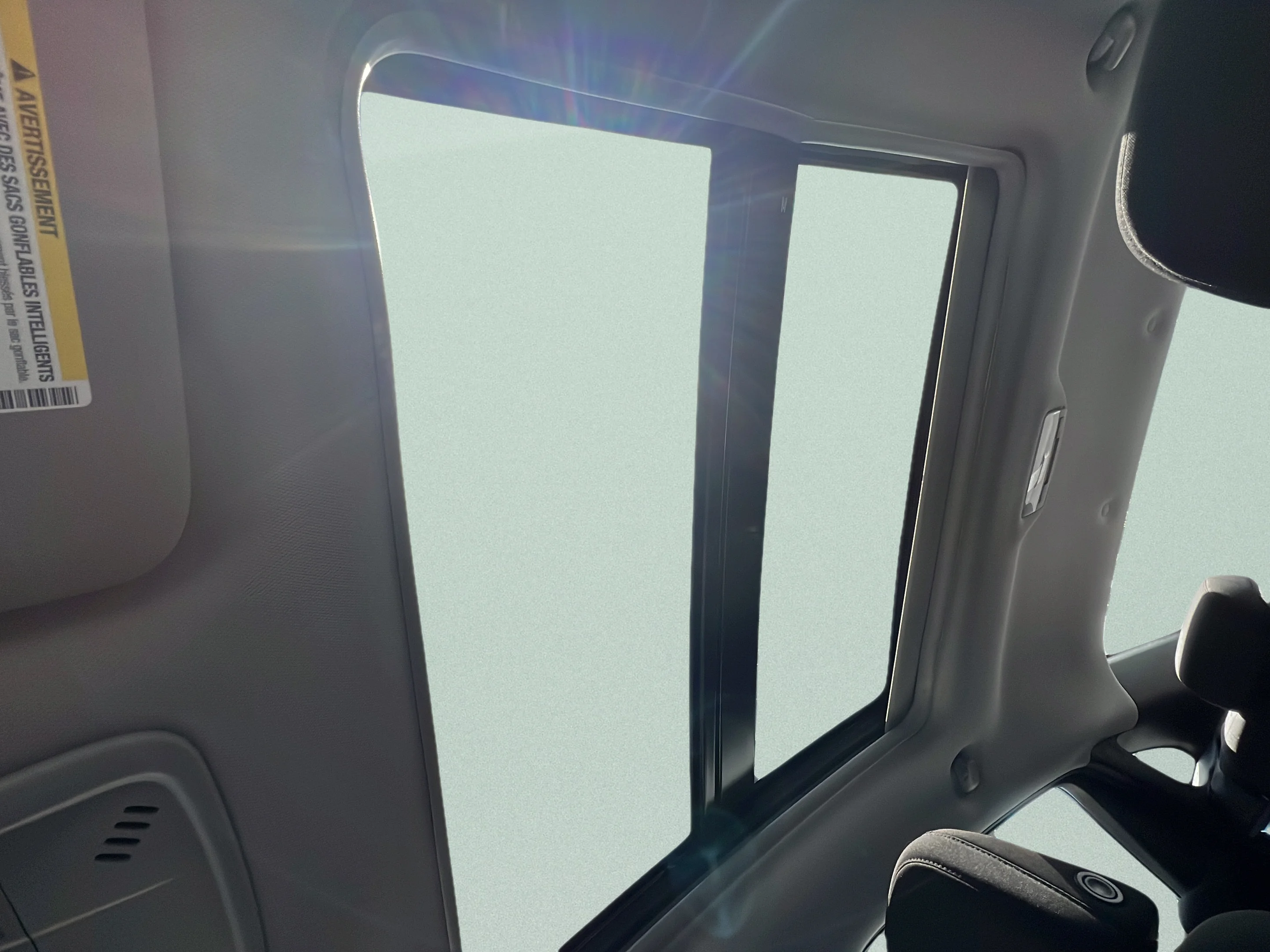 Used 2024 Summit White Chevrolet LT image 14