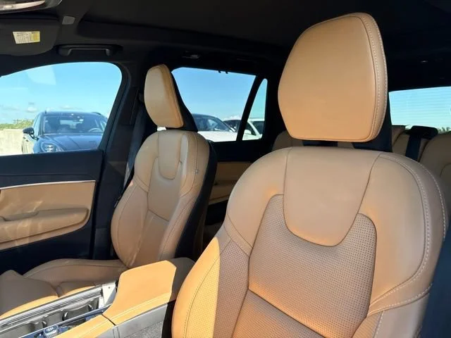 Used 2023 Denim Blue Metallic Volvo Ultimate image 15
