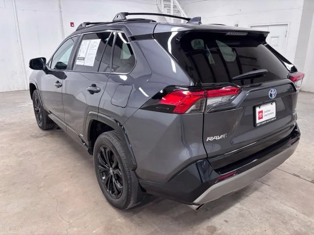 Used 2023 Gray Toyota SE image 4
