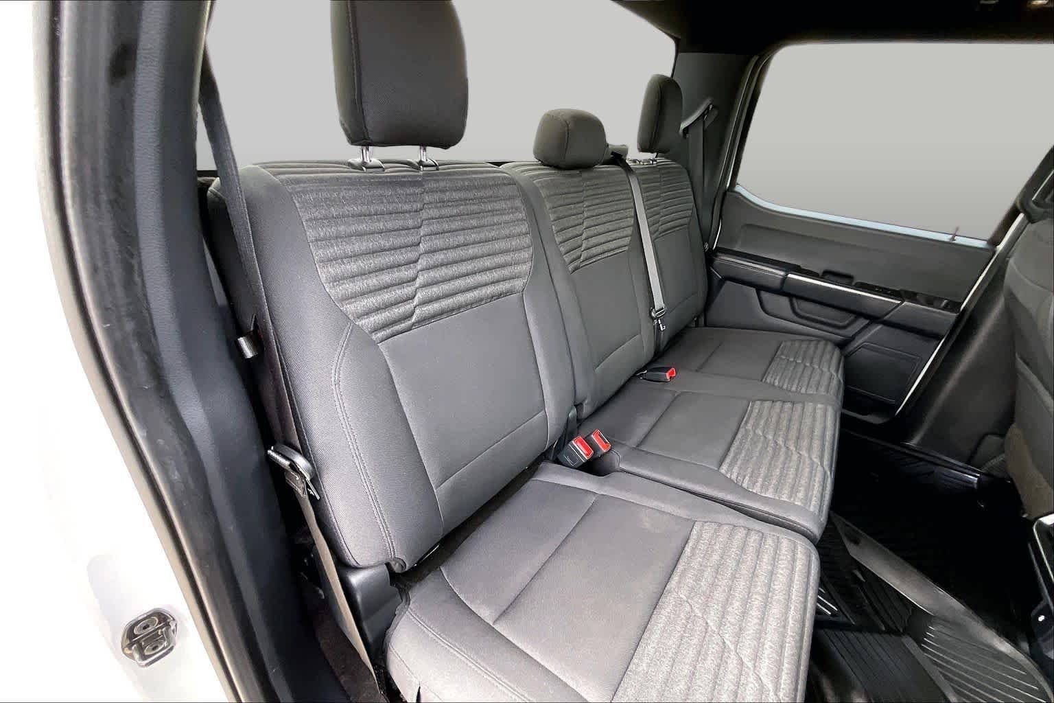 Used 2022 Oxford White Ford XL image 19