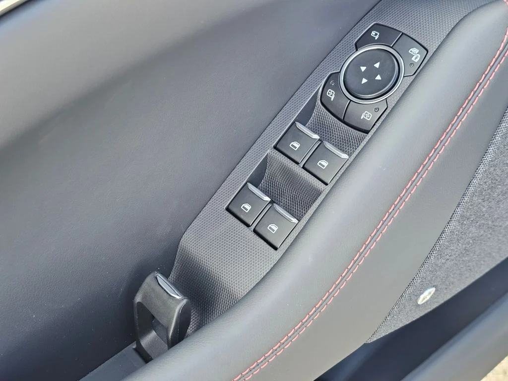 2025 Ford Mustang Mach-E Premium - Photo 22